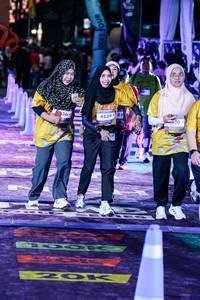 BIB: 
                            <button type="button" onclick="openModal(26351050)" class="btn btn-primary btn-sm float-right btn-popup" data-toggle="modal" data-target=".modal-high-quality">
                        <i class="fas fa-shopping-cart"></i> Add to Cart
                    </button>
                                            <button type="button" onclick="isThisMe(26351050, true)" class="btn btn-success btn-sm float-right btn-popup btn-isme hidden" data-toggle="tooltip" data-placement="bottom" title="นี่คือรูปของคุณใช่ไหม คลิกที่นี่เพื่อเอาเข้าอัลบั้ม">
                        <i class="fas fa-plus"></i> Add to album
                    </button>
                    <button type="button" onclick="isThisMe(26351050, false)" class="btn btn-warning btn-sm float-right btn-popup btn-isnotme hidden">
                        <i class="fas fa-ban"></i> Remove from album
                    </button>